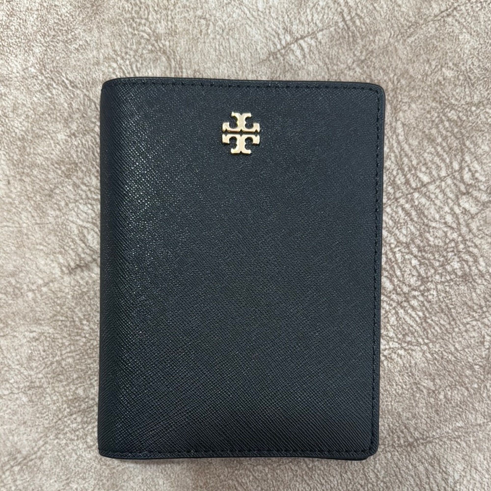 Tory Burch Black Leather Wallet